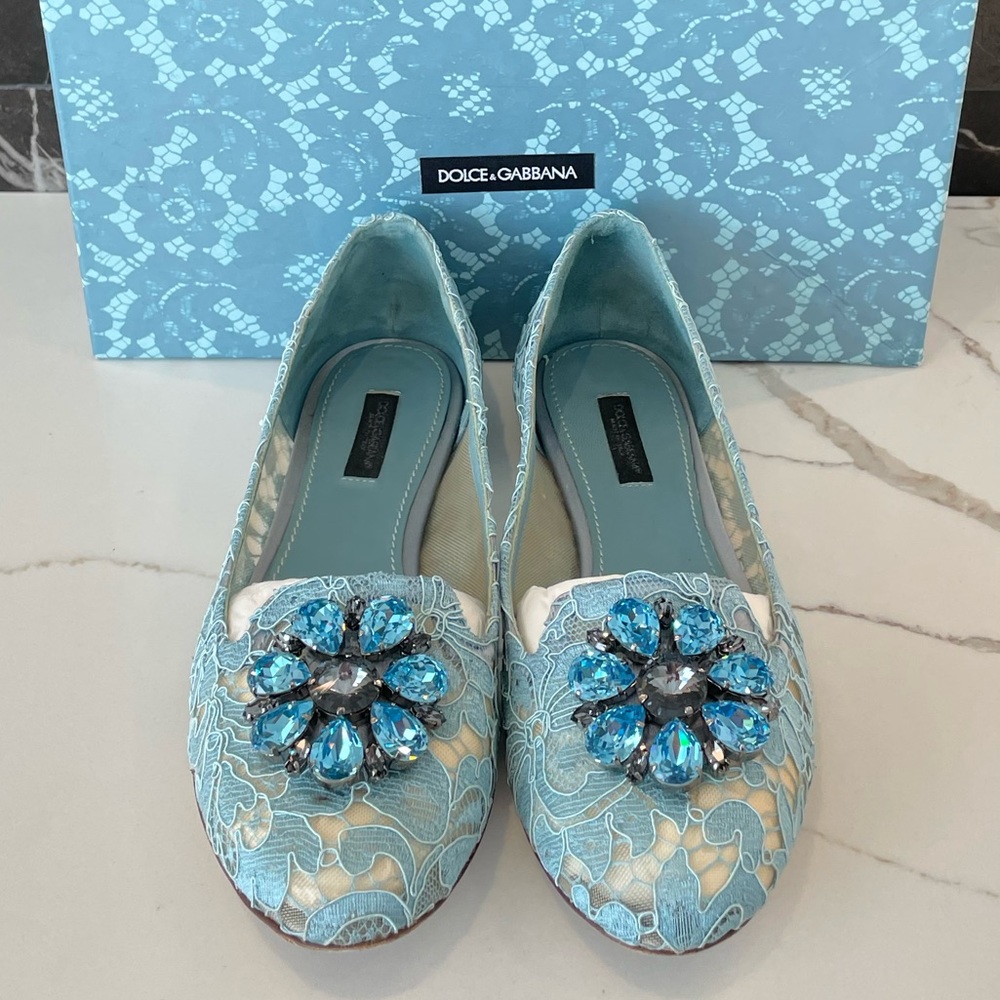🔥 Host Pick 🔥 Dolce & Gabbana Taormina Crystal Flats
